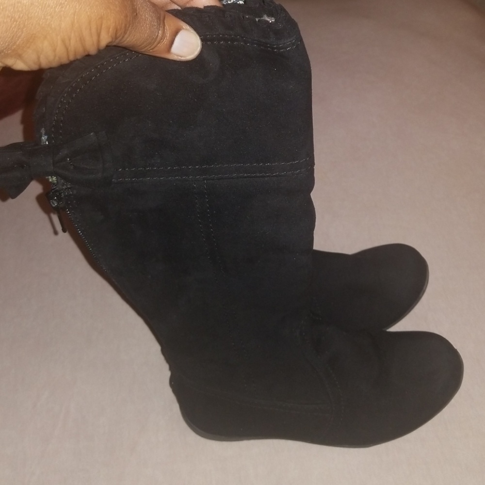 Size 13 Knee high length for girls(Dynasty brand)